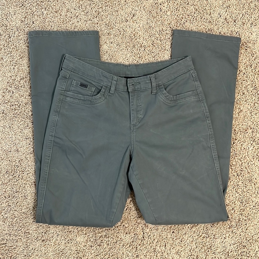 Kuhl Women’s Outdoor Cargo Pants (10 Reg)